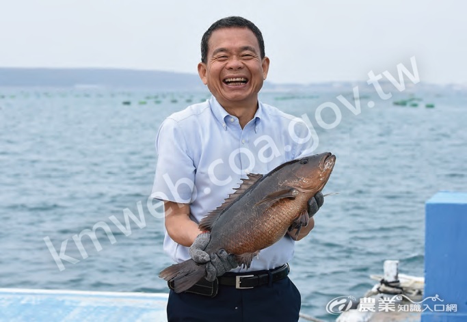 天和鮮物創辦人及董事長劉天和選擇對海洋最友善的方式，養出健康的無毒魚。